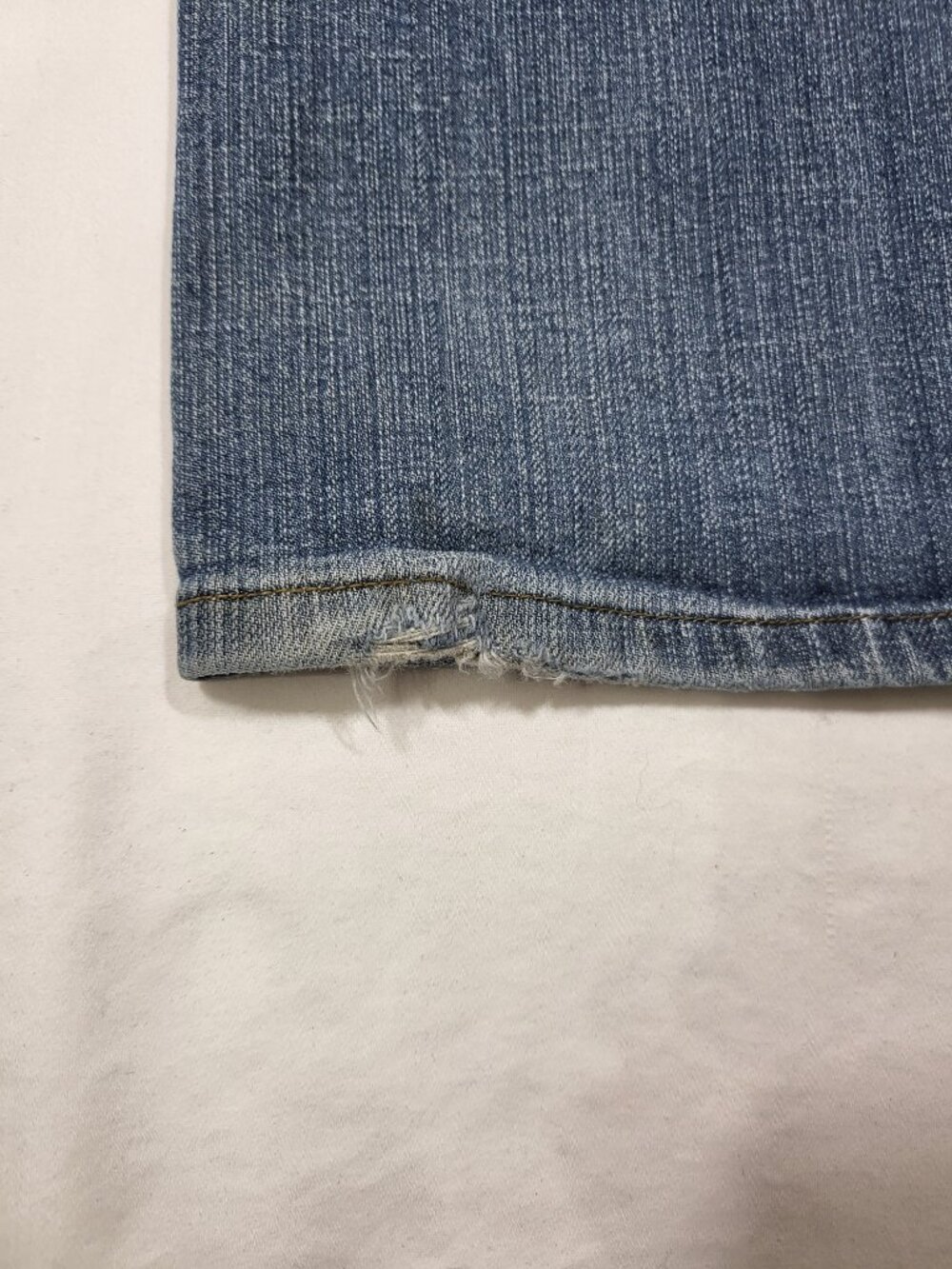 hico's Platinum Facet SH Jean Size 0 Short Blue Bootcut Stretch Denim - Picture 9 of 14